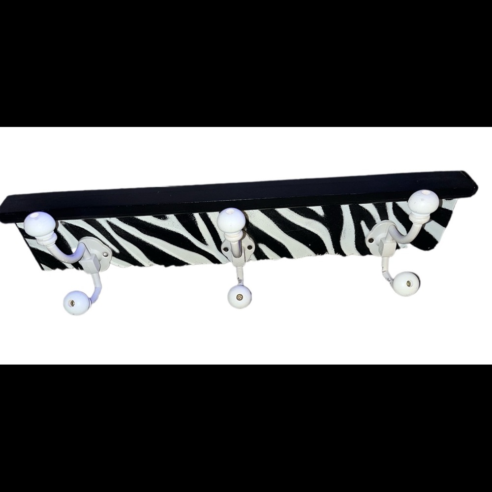 Wall decoration with hooks